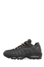 syna x nike air max sneaker