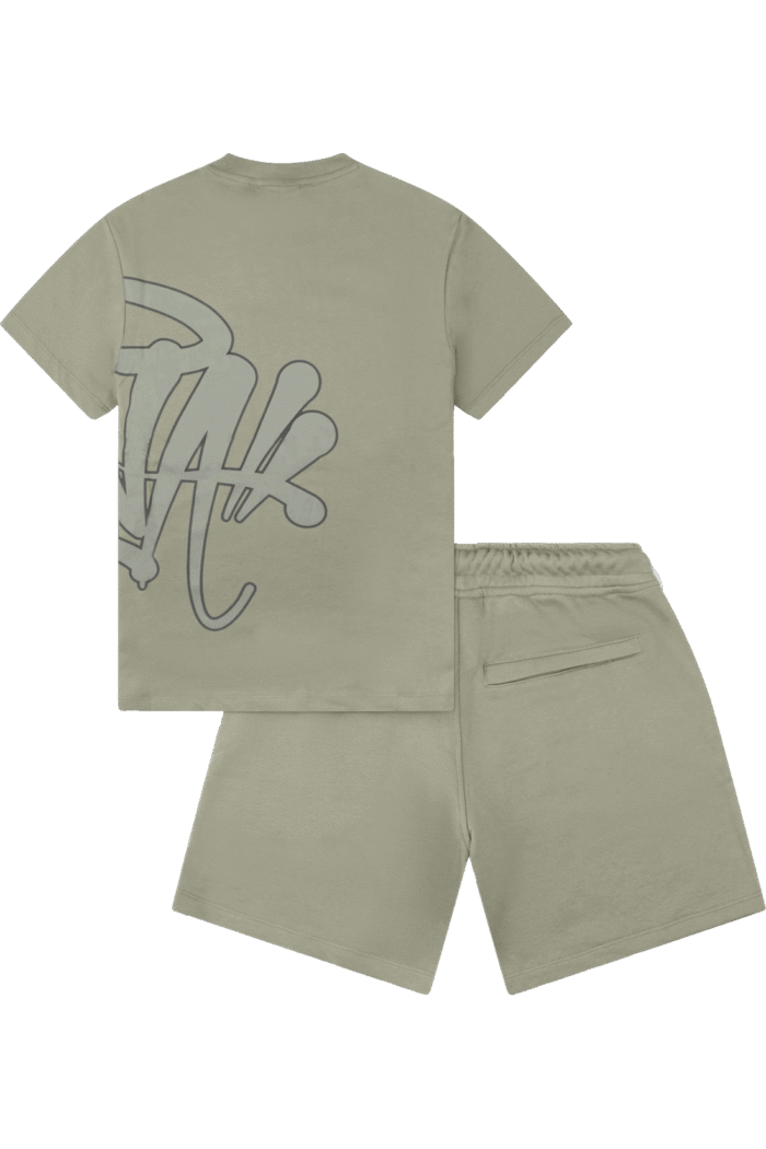 syna world logo shorts set