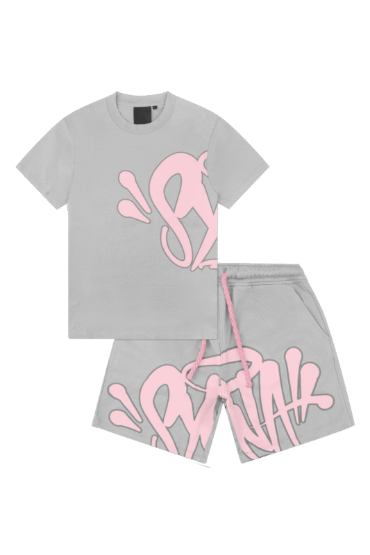 syna world logo shorts set