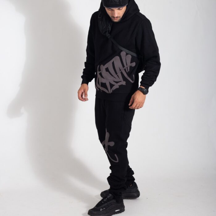 syna tracksuit